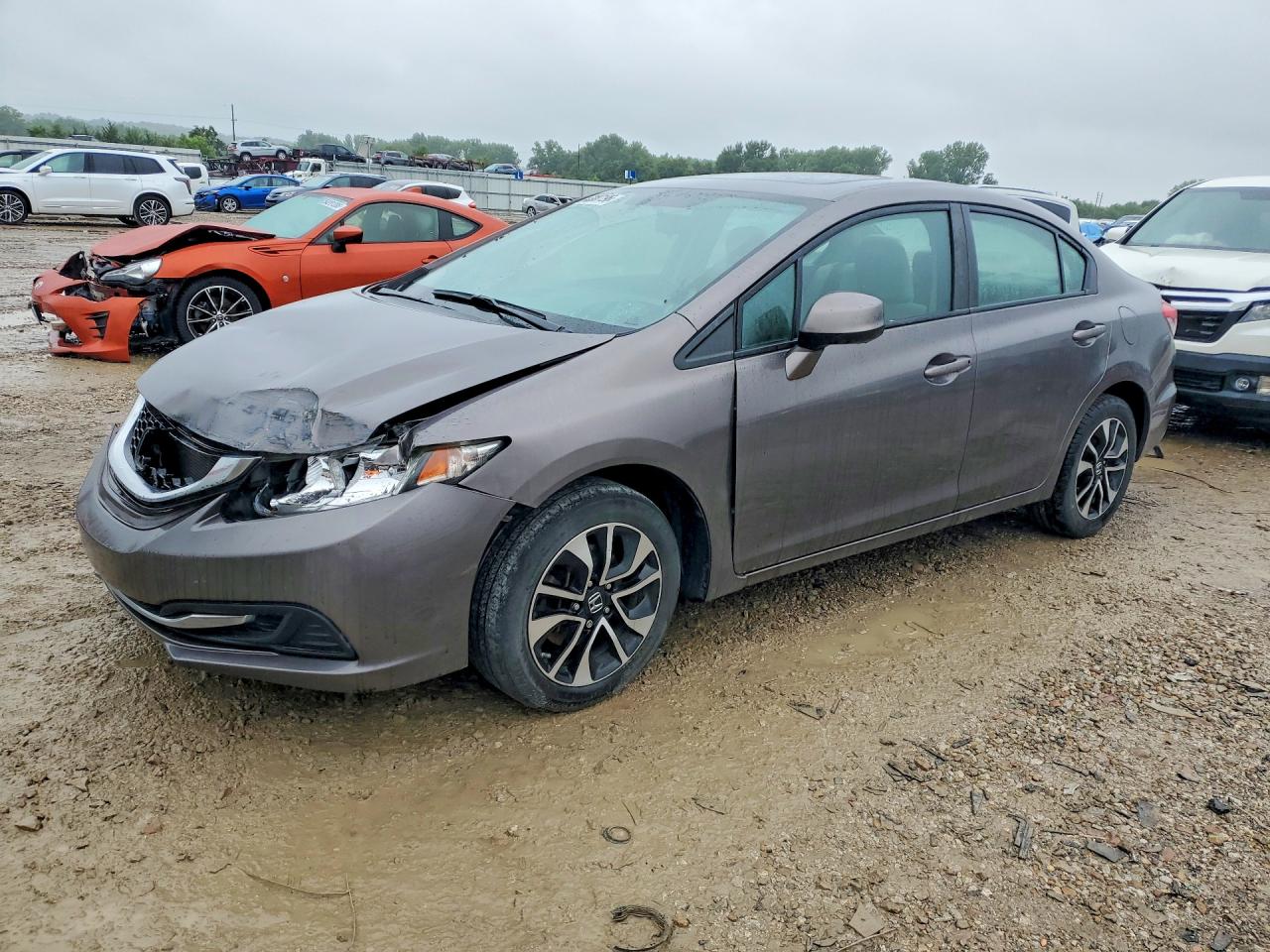 Salvage Honda Civic Image
