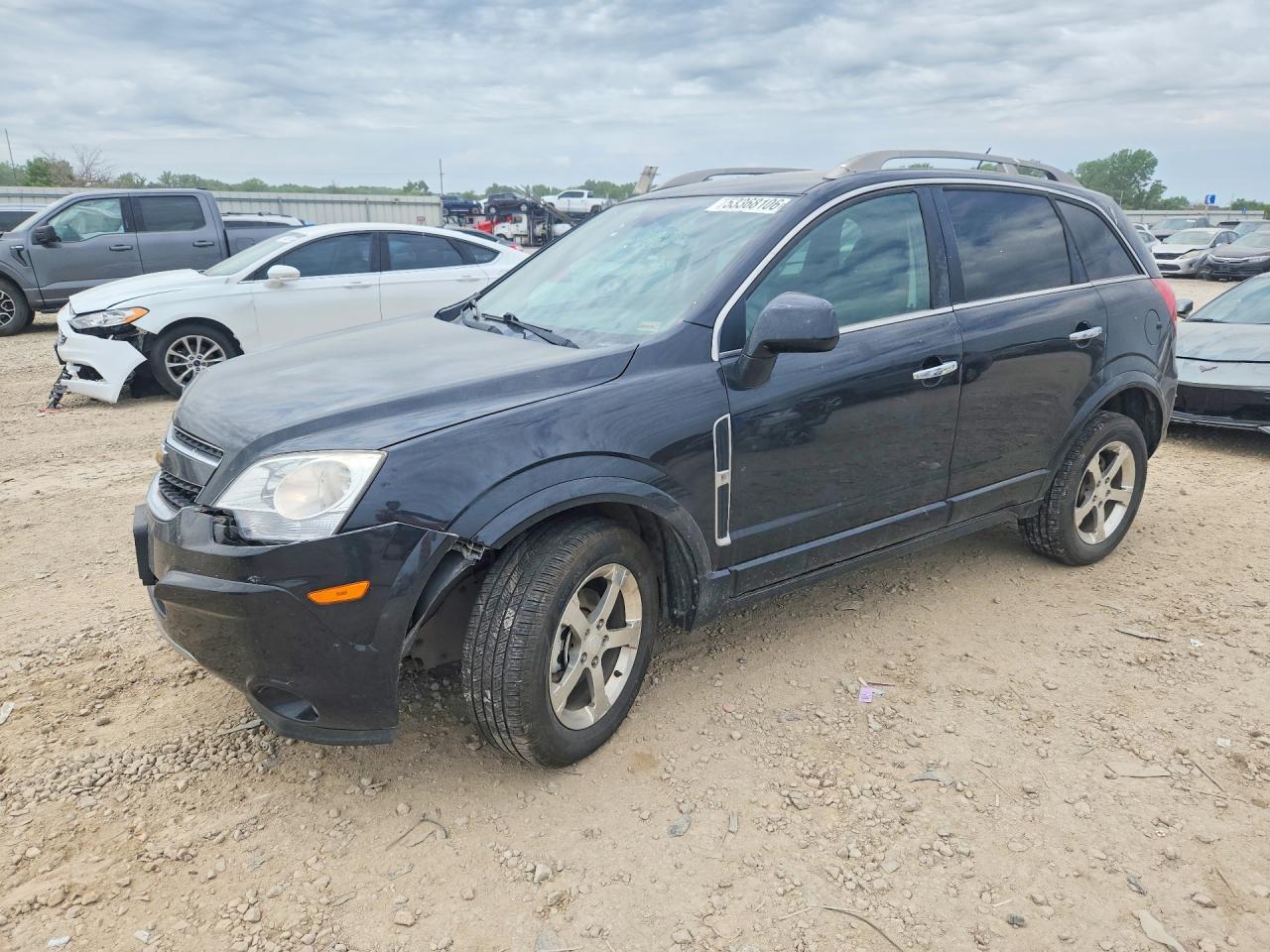 Salvage Chevrolet Captiva Image