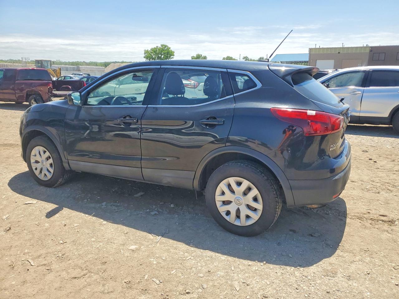 Nissan Rogue S