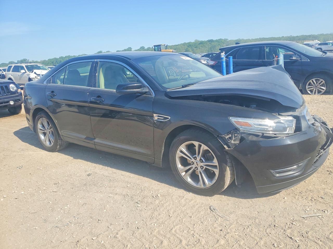 Ford Taurus Sel