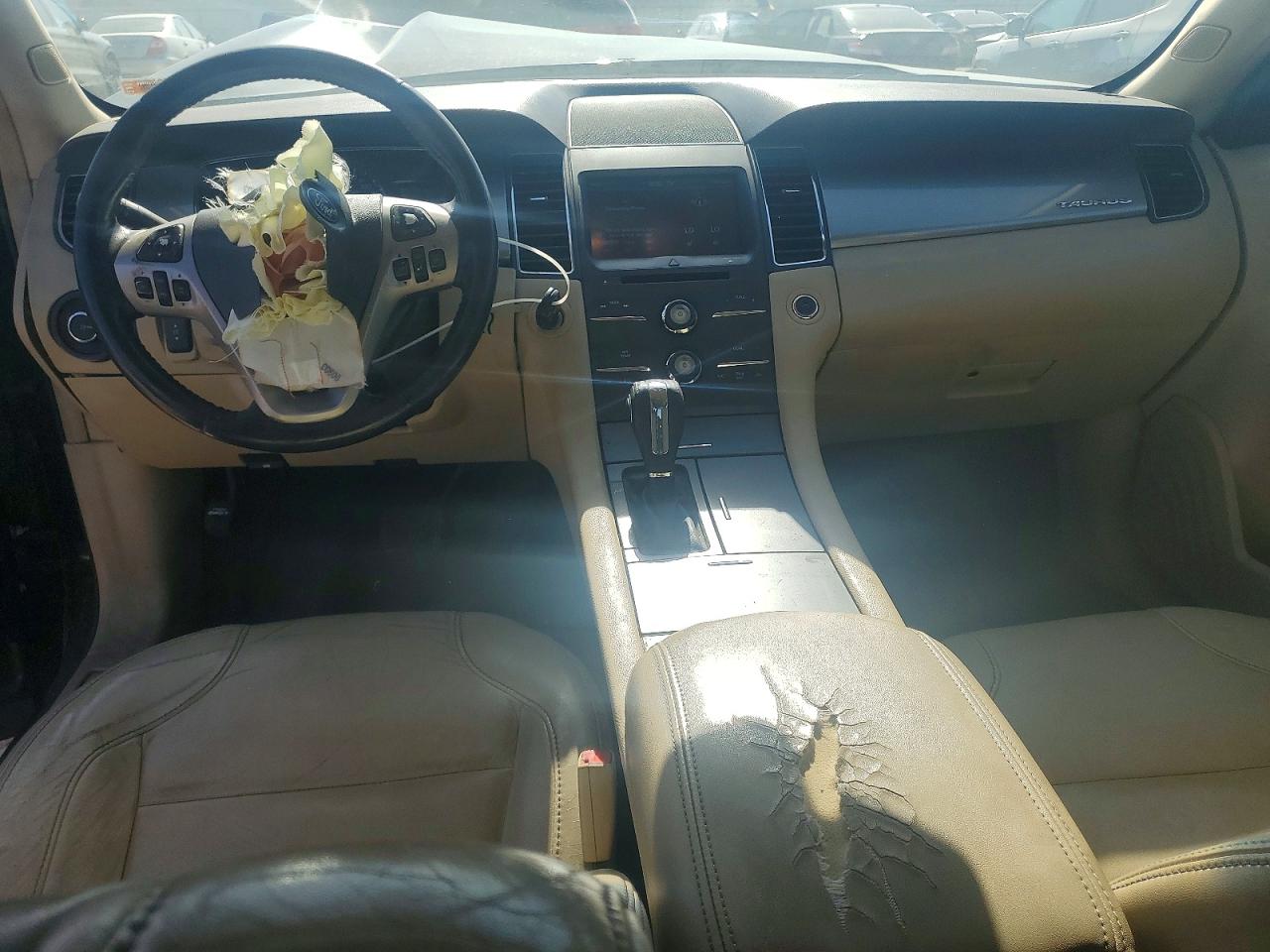 Ford Taurus Sel