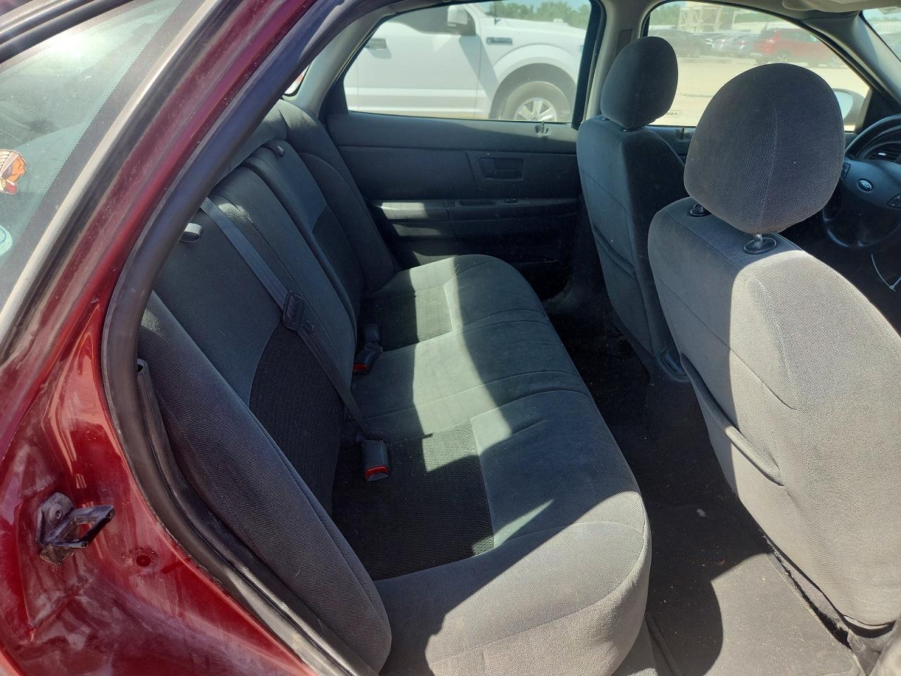 Ford Taurus Ses