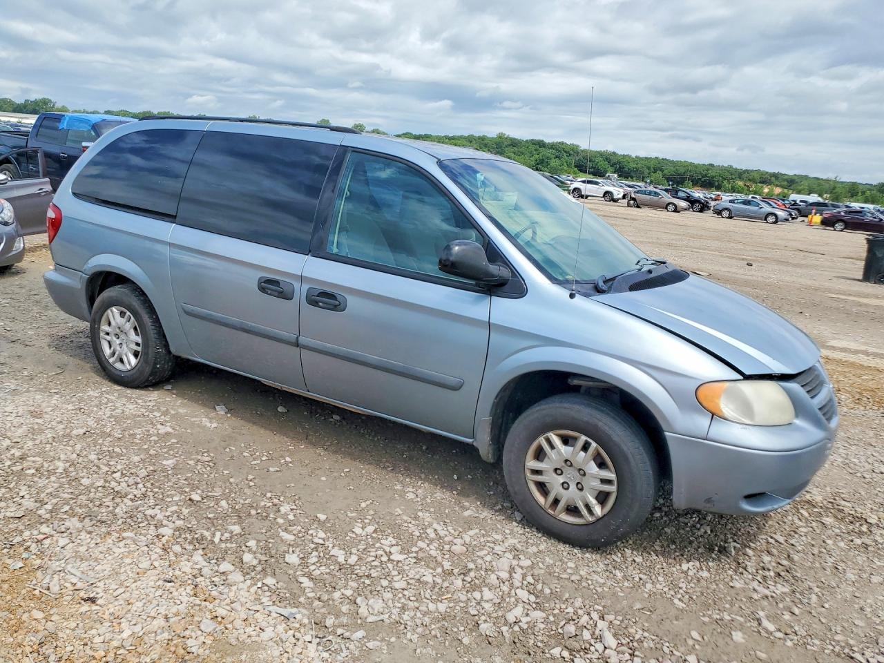 Dodge Caravan Se