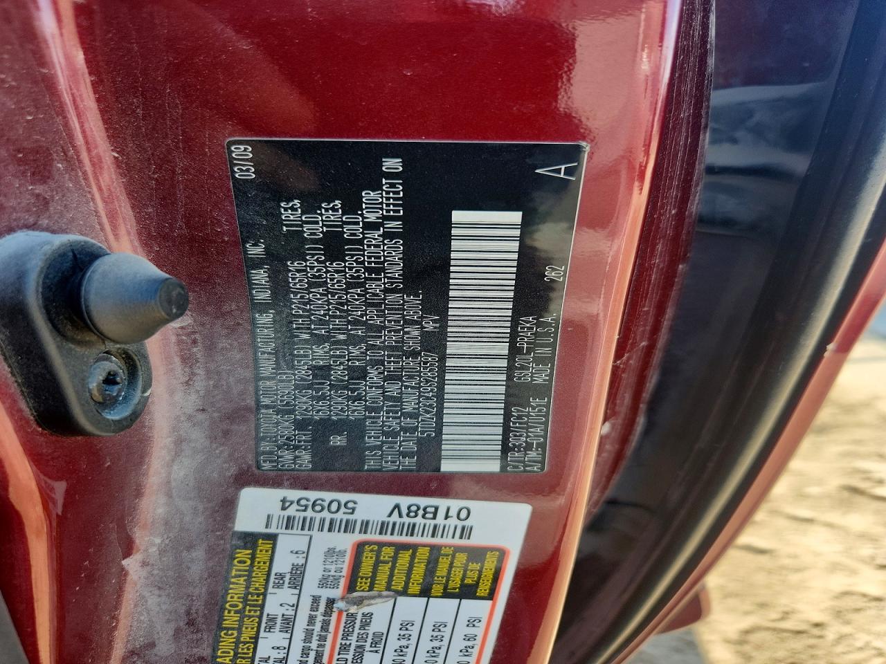 Toyota Sienna Le 8-passenger