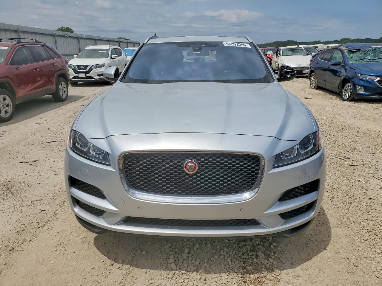 Jaguar F-PACE Premium