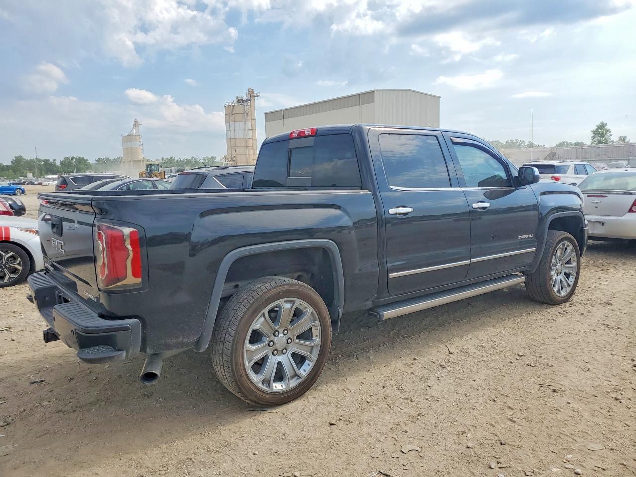 GMC Sierra K1500 Denali