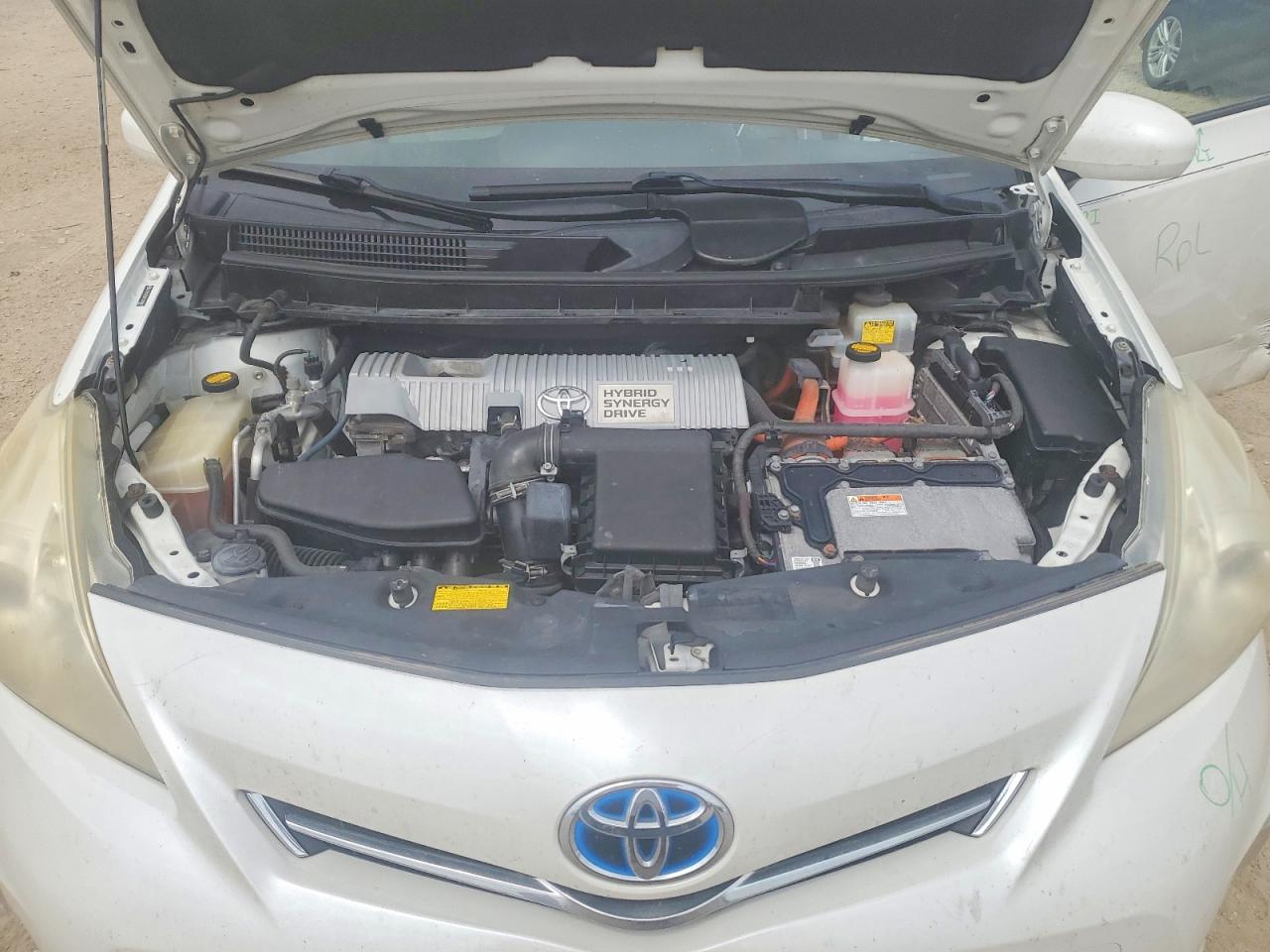 Toyota Prius v Three