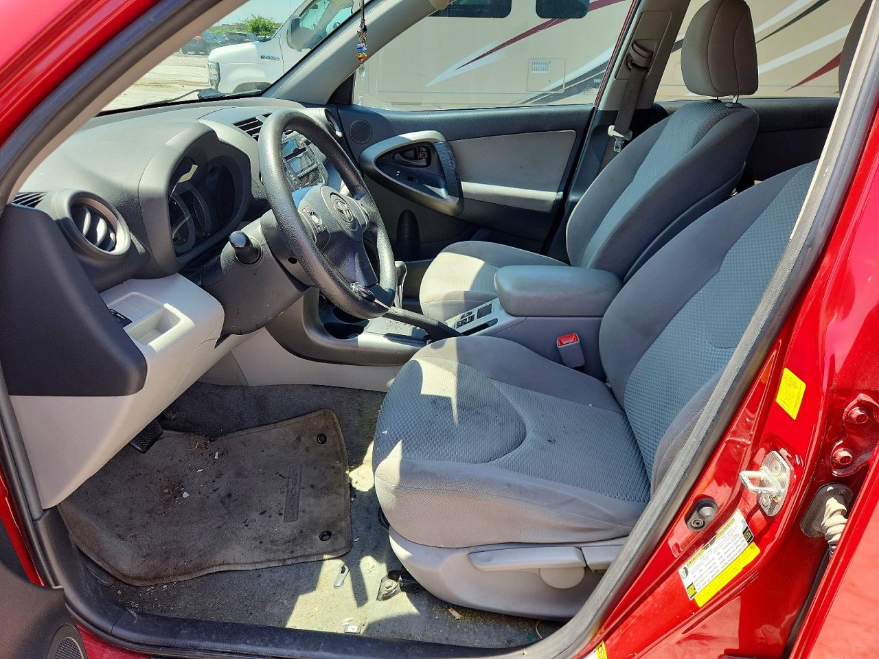 Toyota RAV4 Base