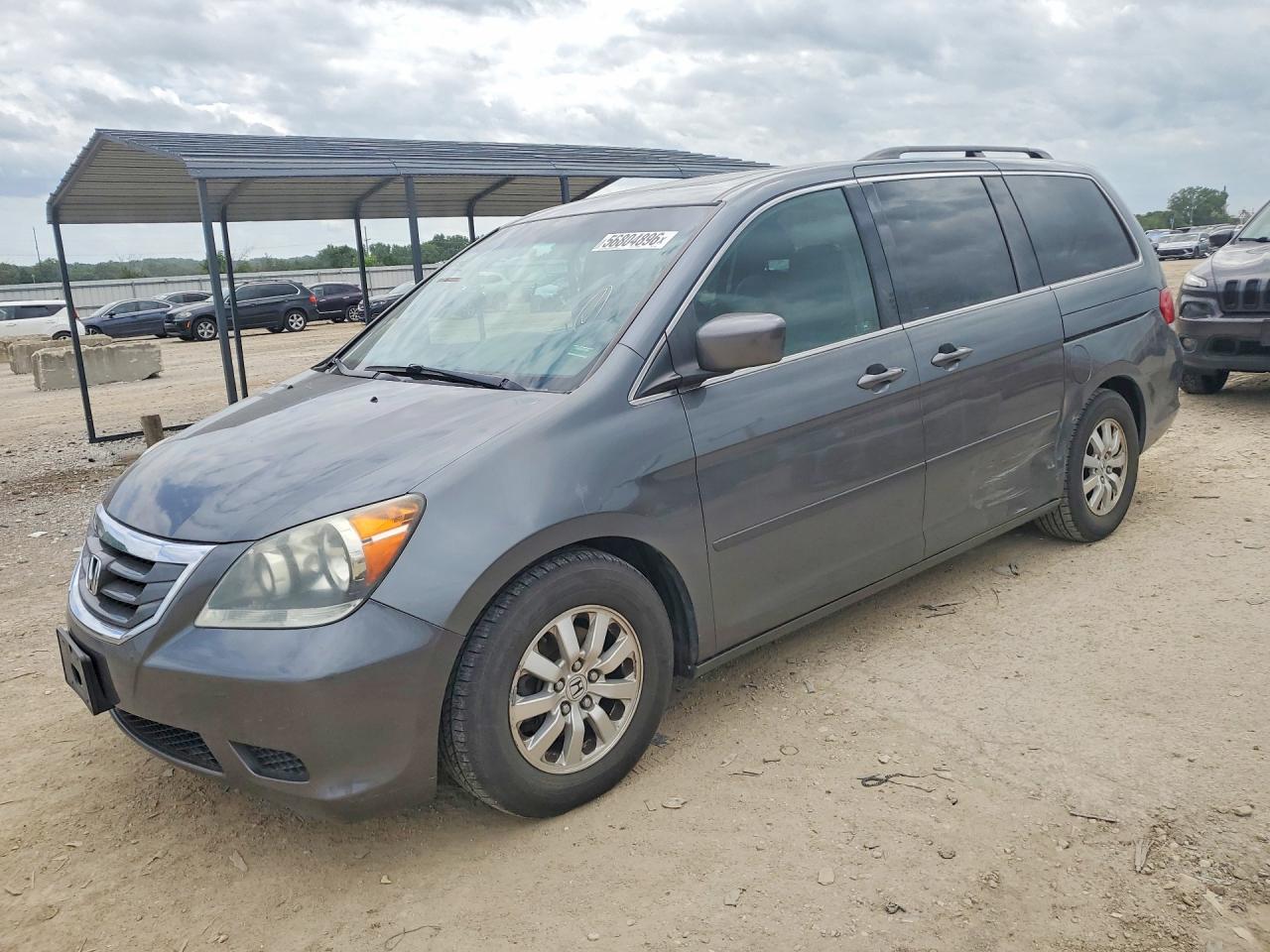 Salvage Honda Odyssey Image