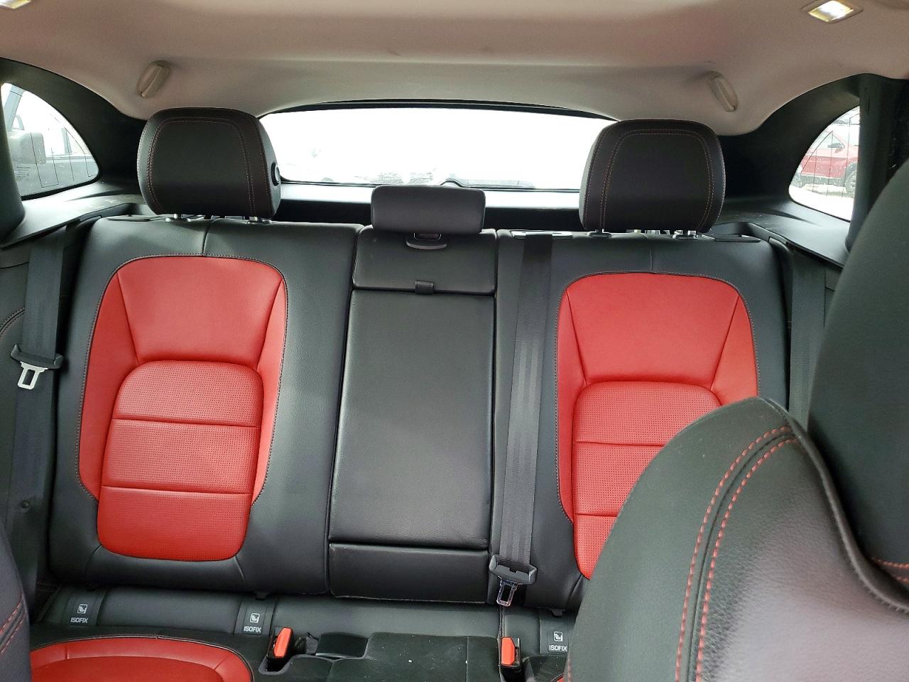 Jaguar F-PACE R - Sport