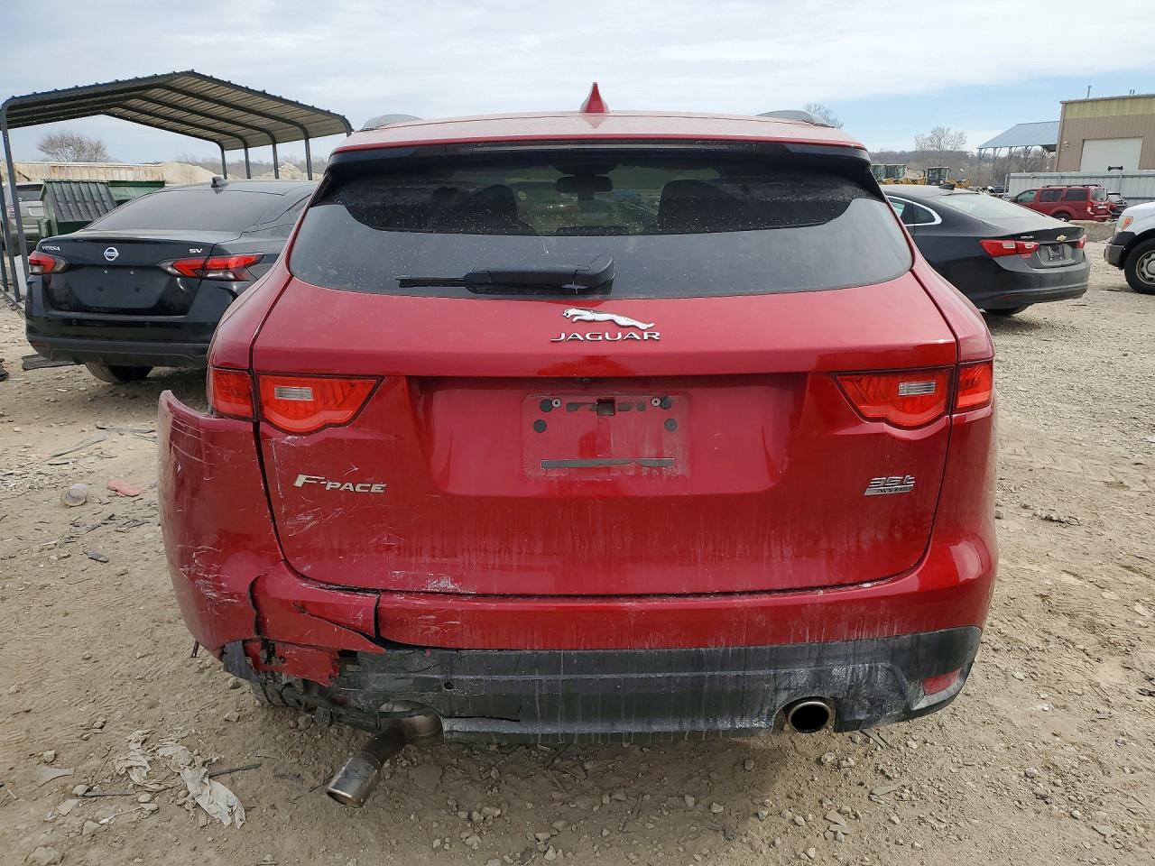 Jaguar F-PACE R - Sport