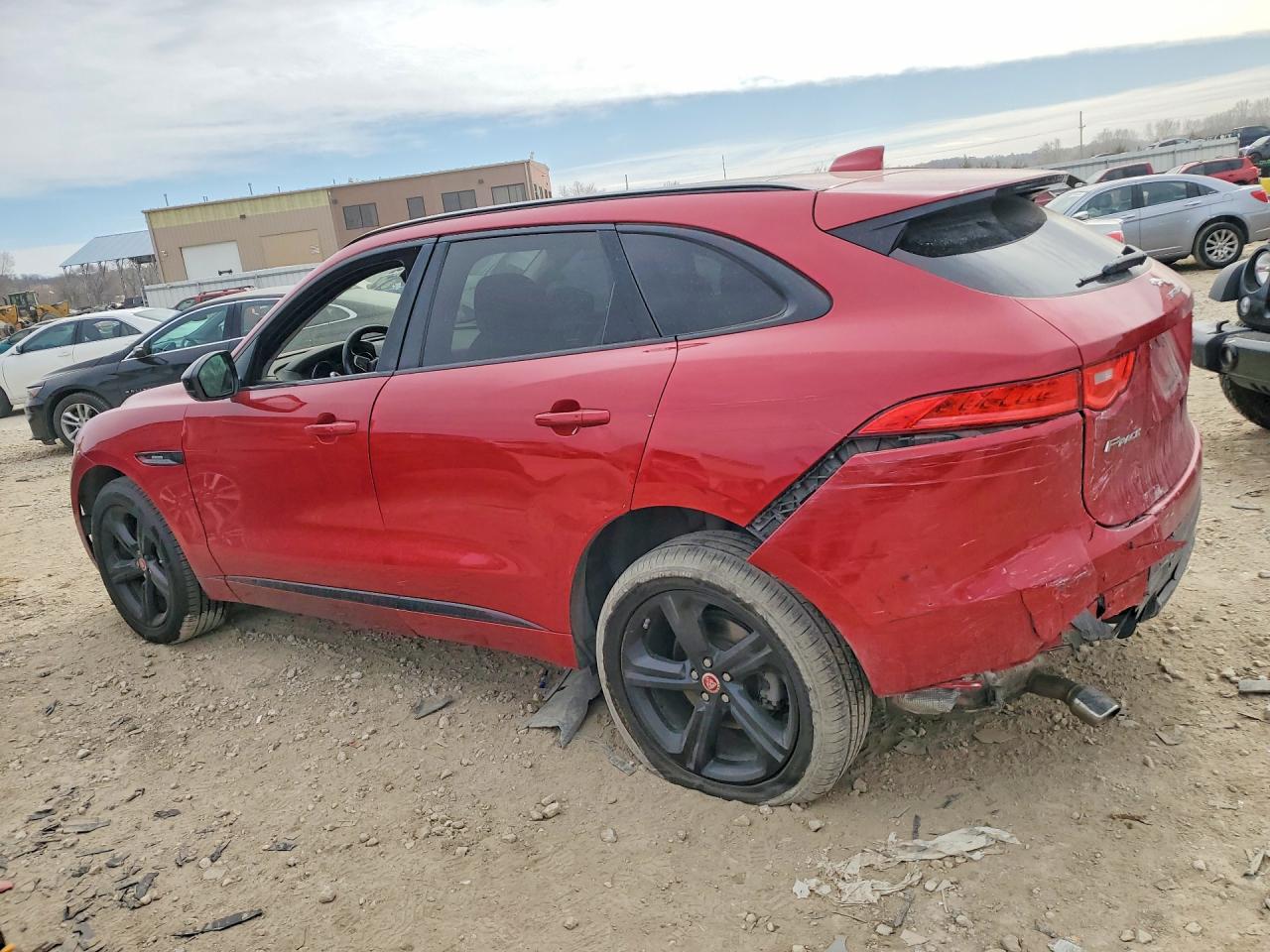 Jaguar F-PACE R - Sport