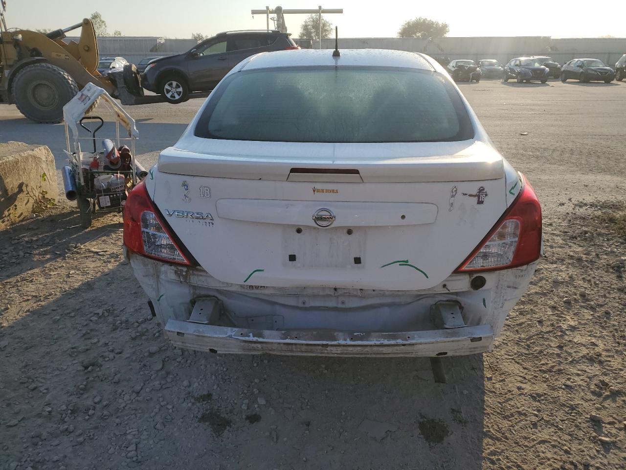Nissan Versa 1.6 S Plus