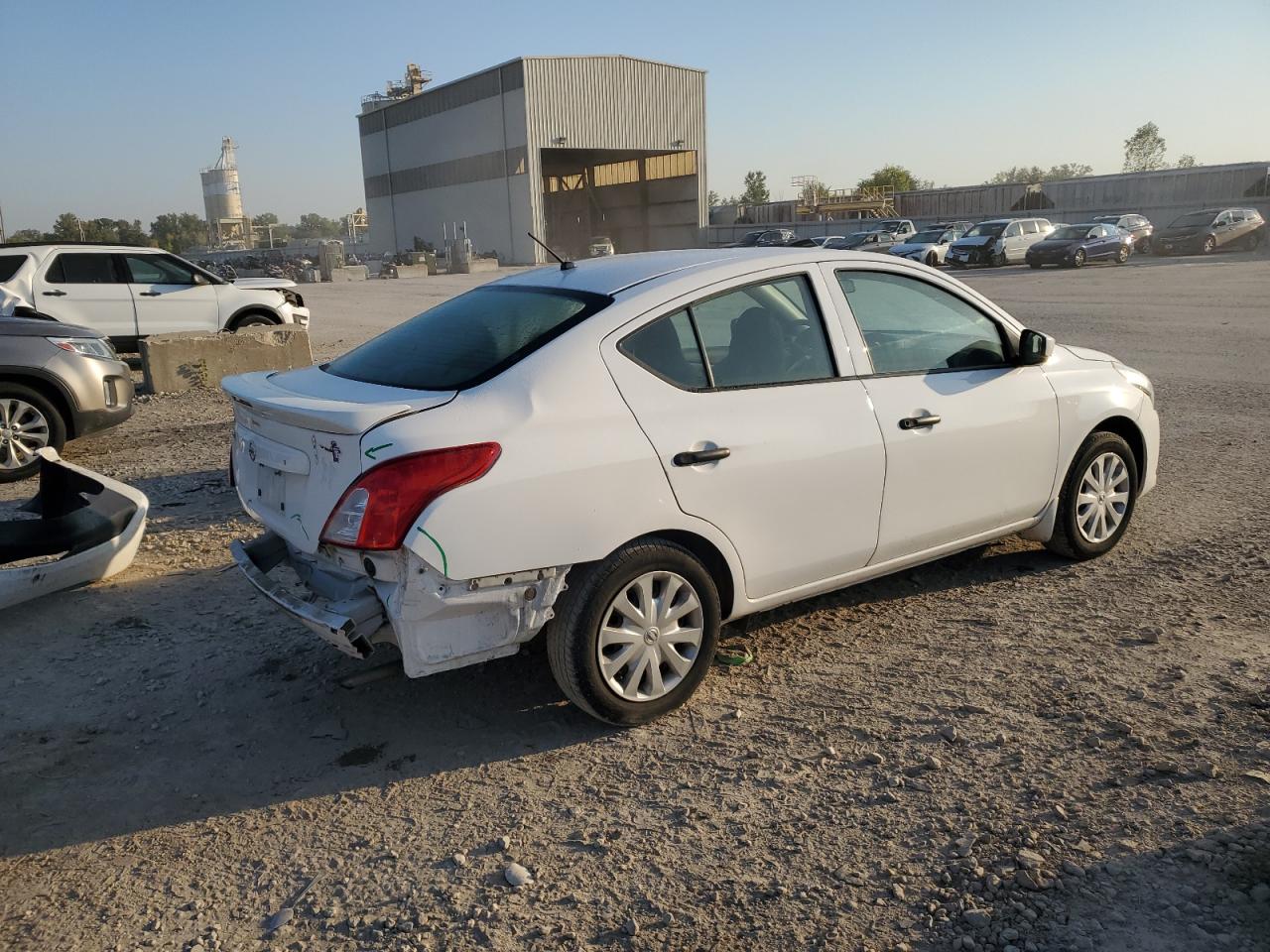 Nissan Versa 1.6 S Plus