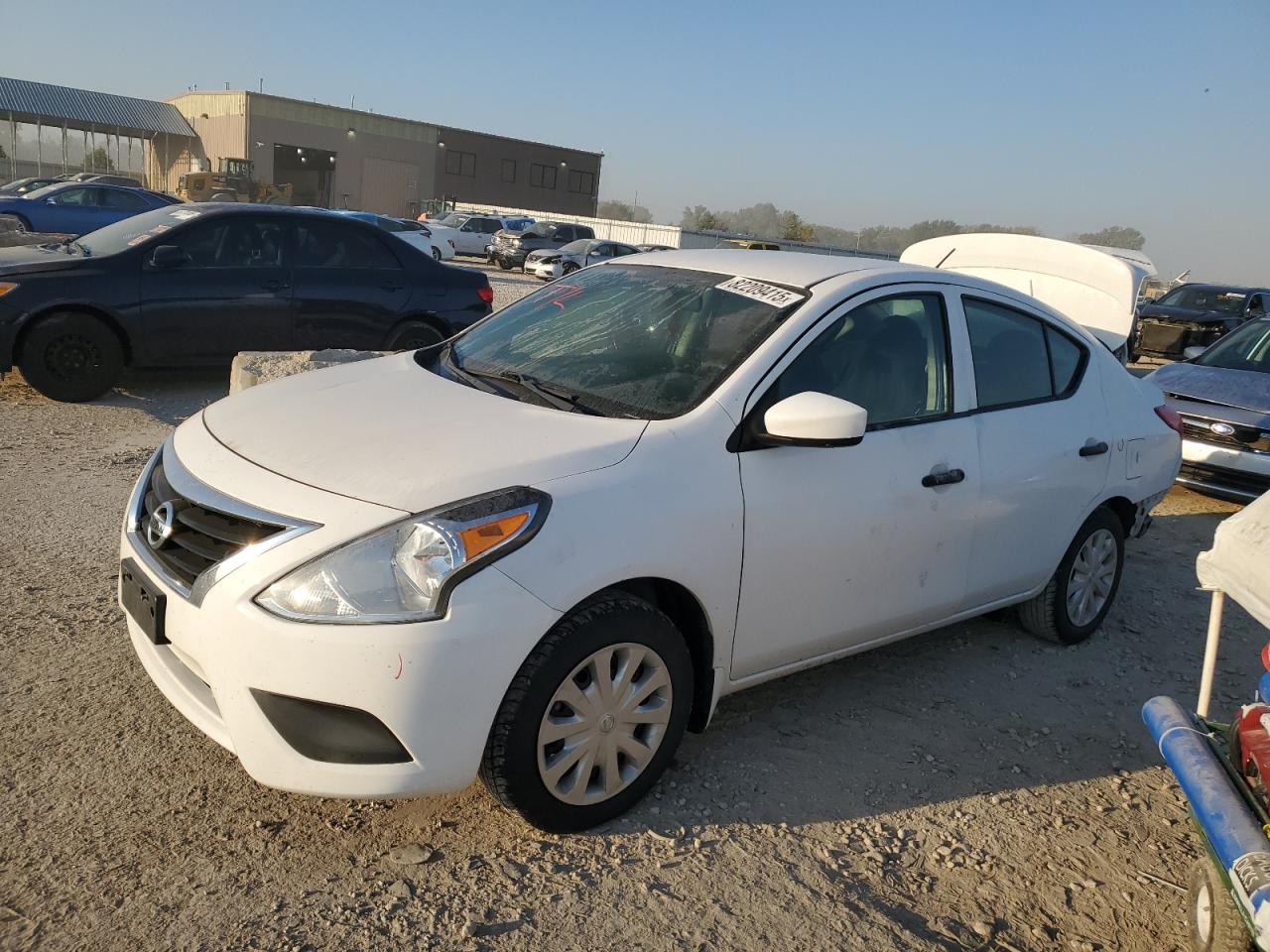 Salvage Nissan Versa Image