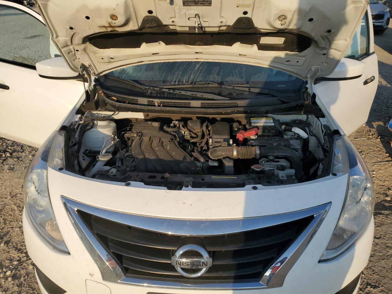 Nissan Versa 1.6 S Plus