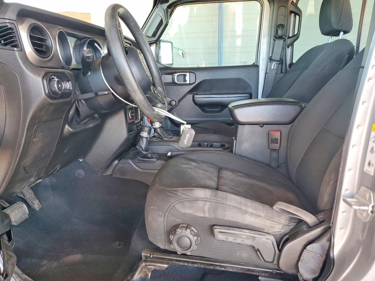 Jeep Wrangler Sport