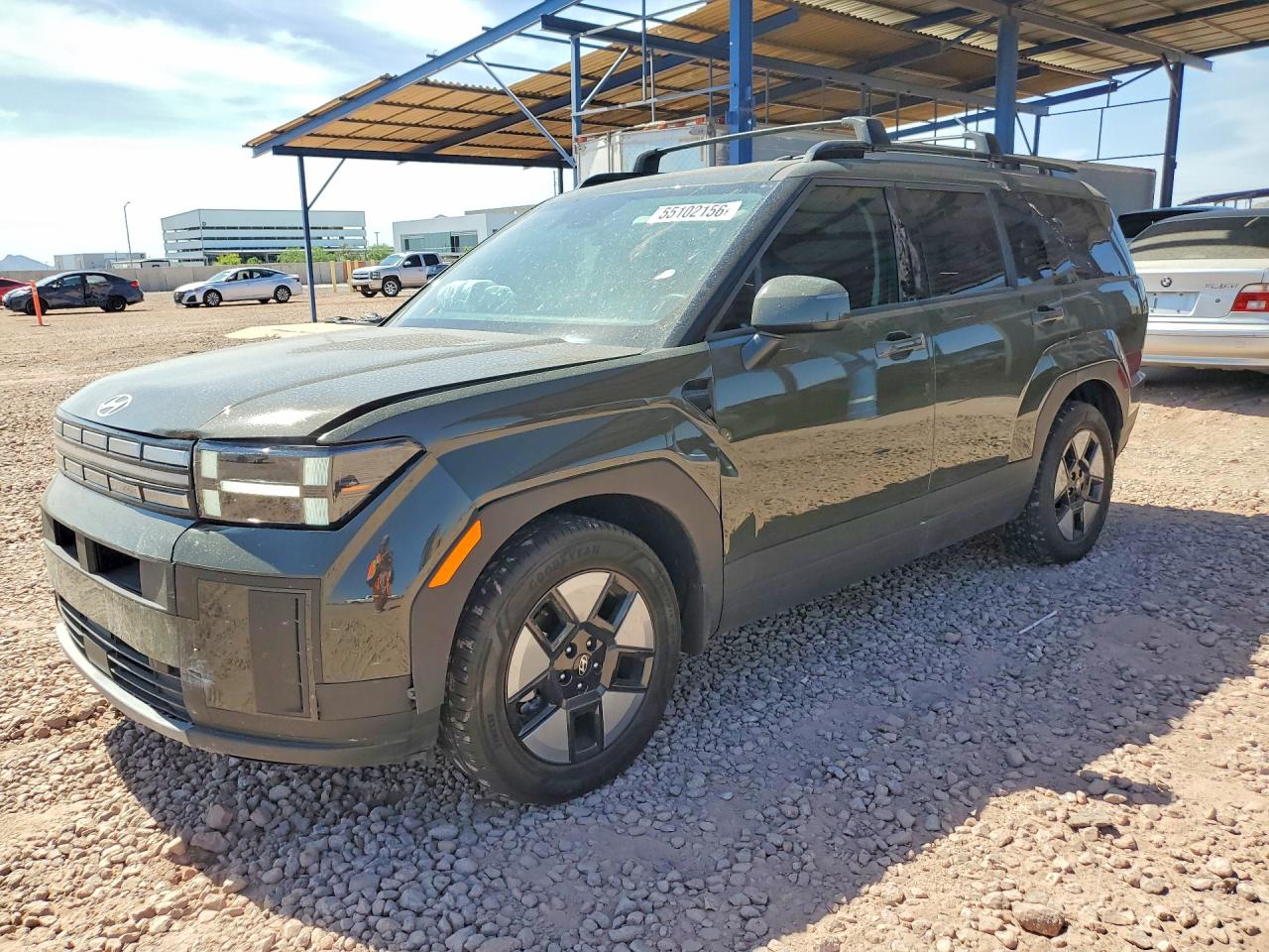 Salvage Hyundai SANTA FE Image