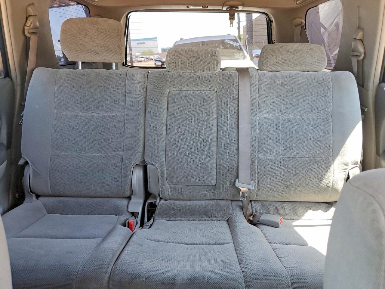 Toyota Sequoia Sr5