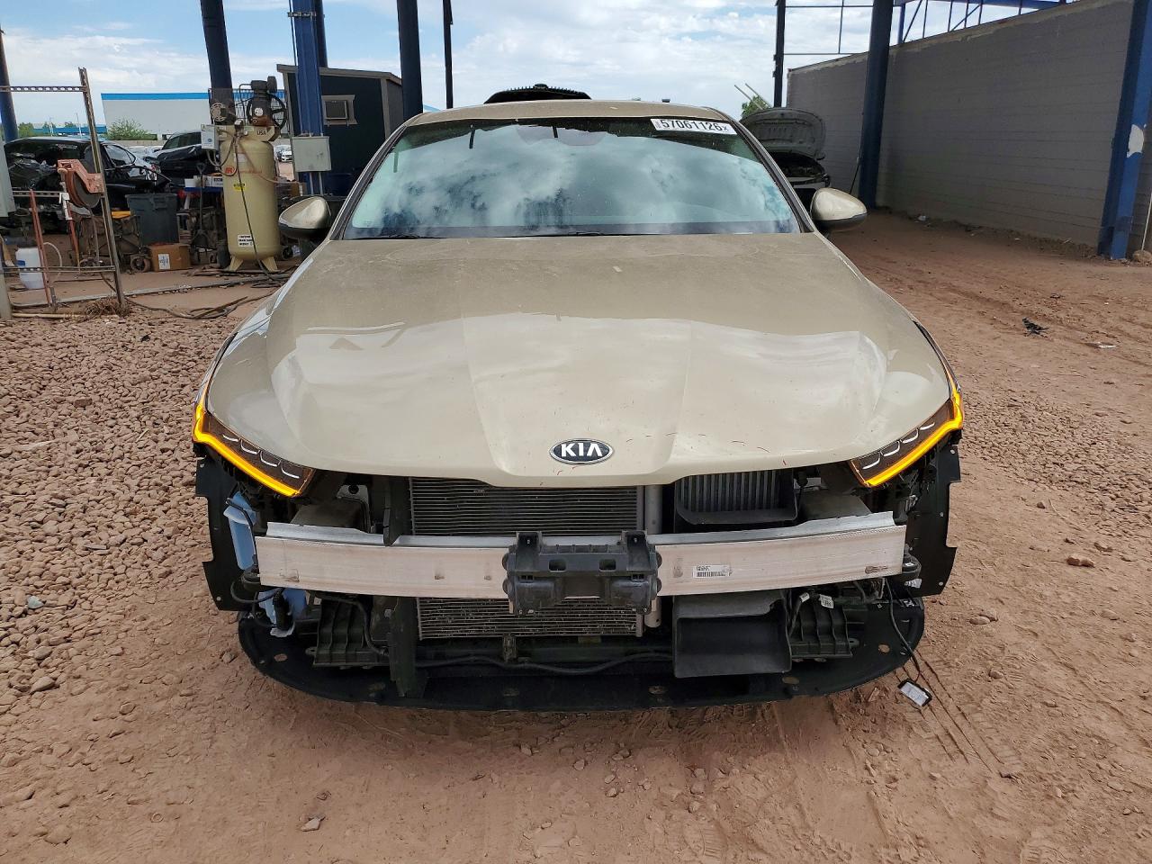 Kia K5 Lxs