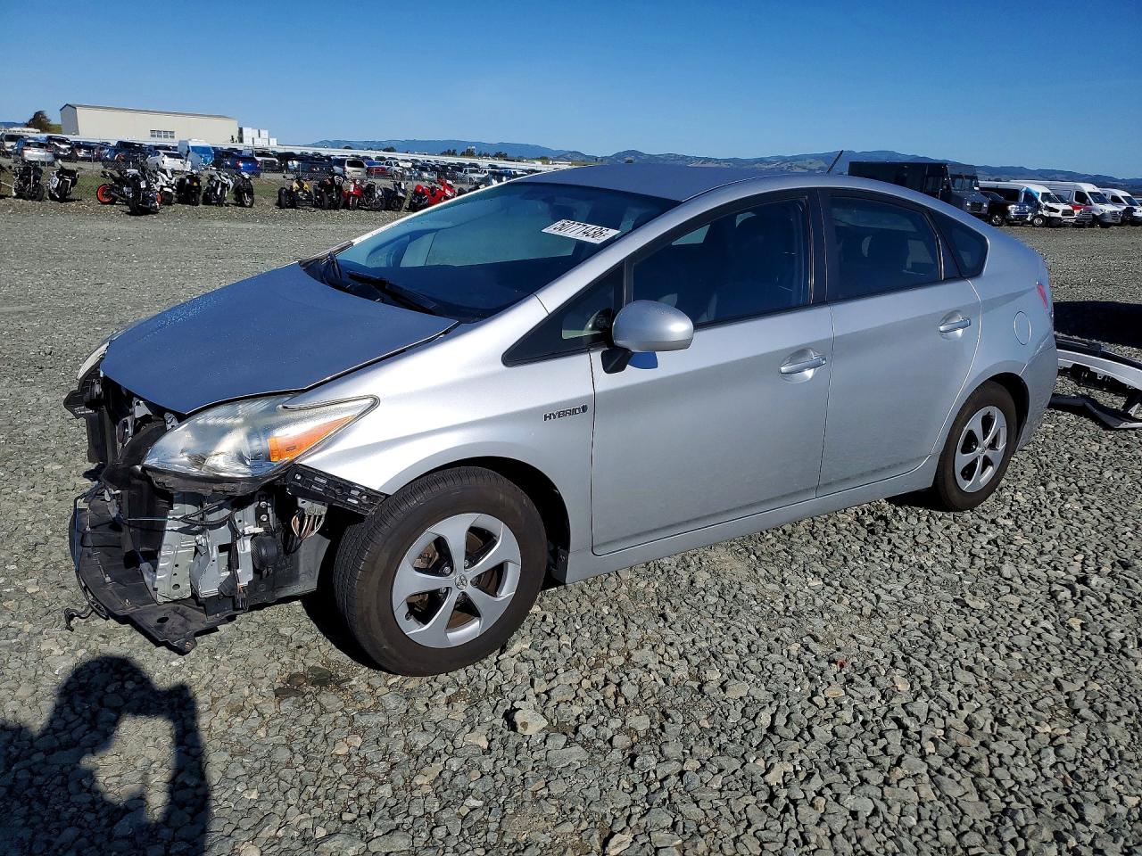 Salvage Toyota Prius Image