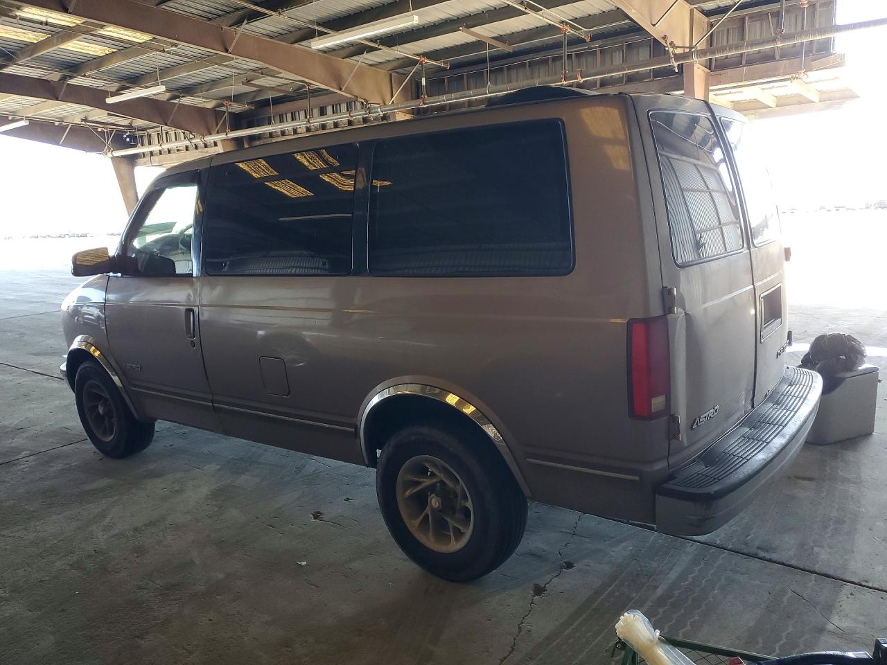 Chevrolet Astro