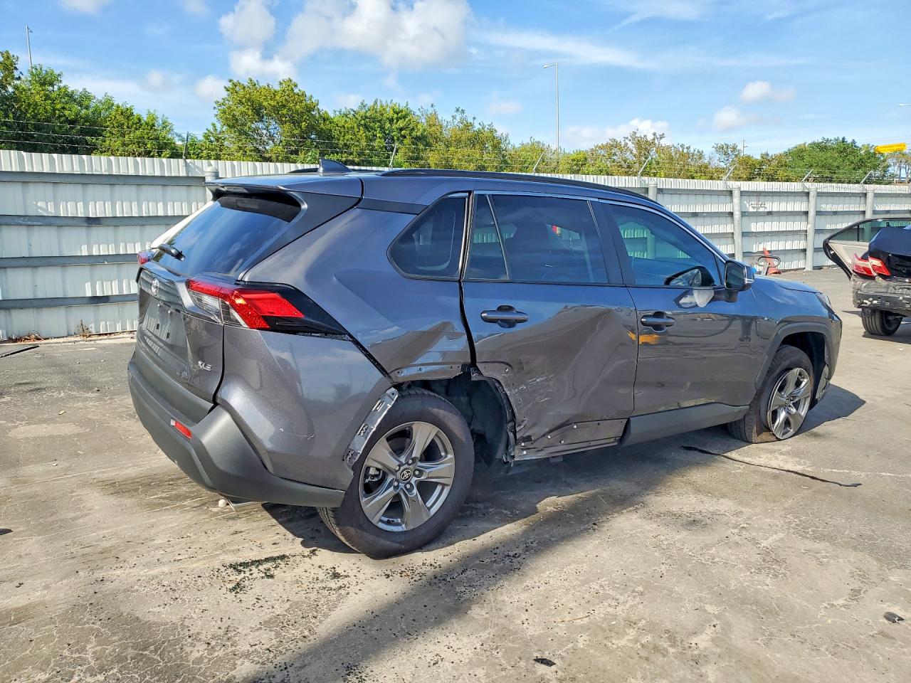 Toyota RAV4 Xle