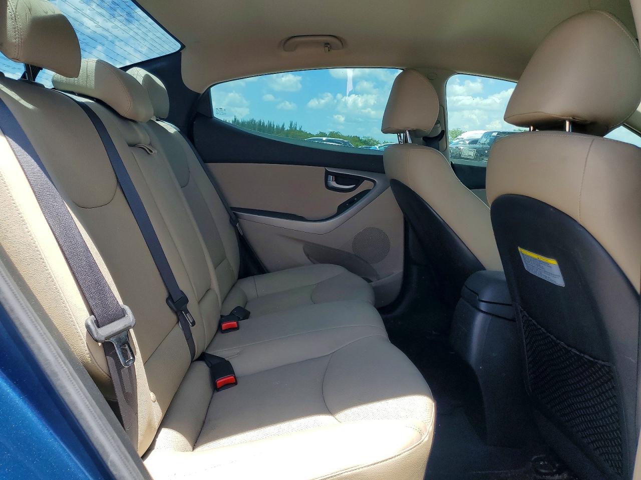 Hyundai ELANTRA Limited