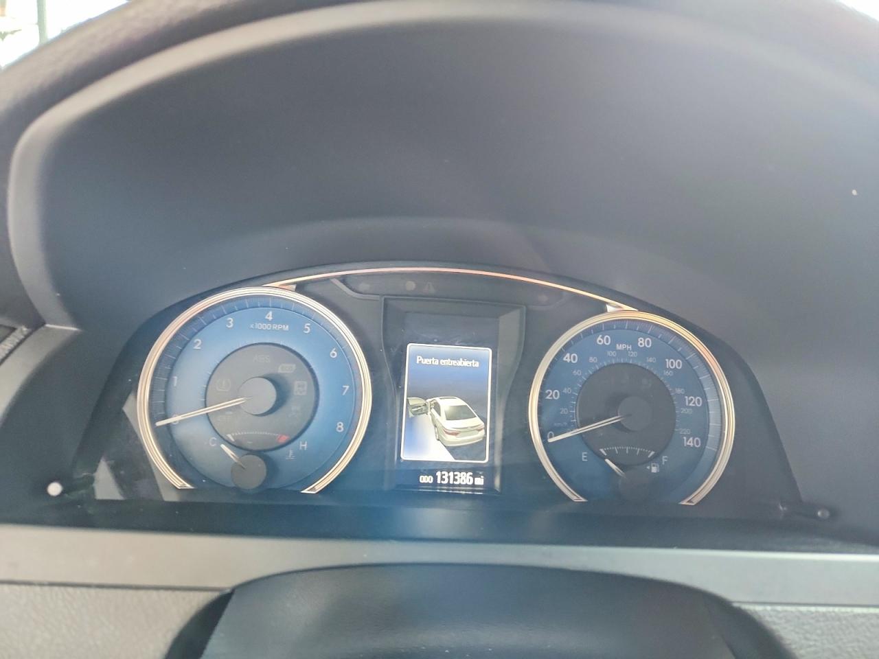 Toyota Camry Le
