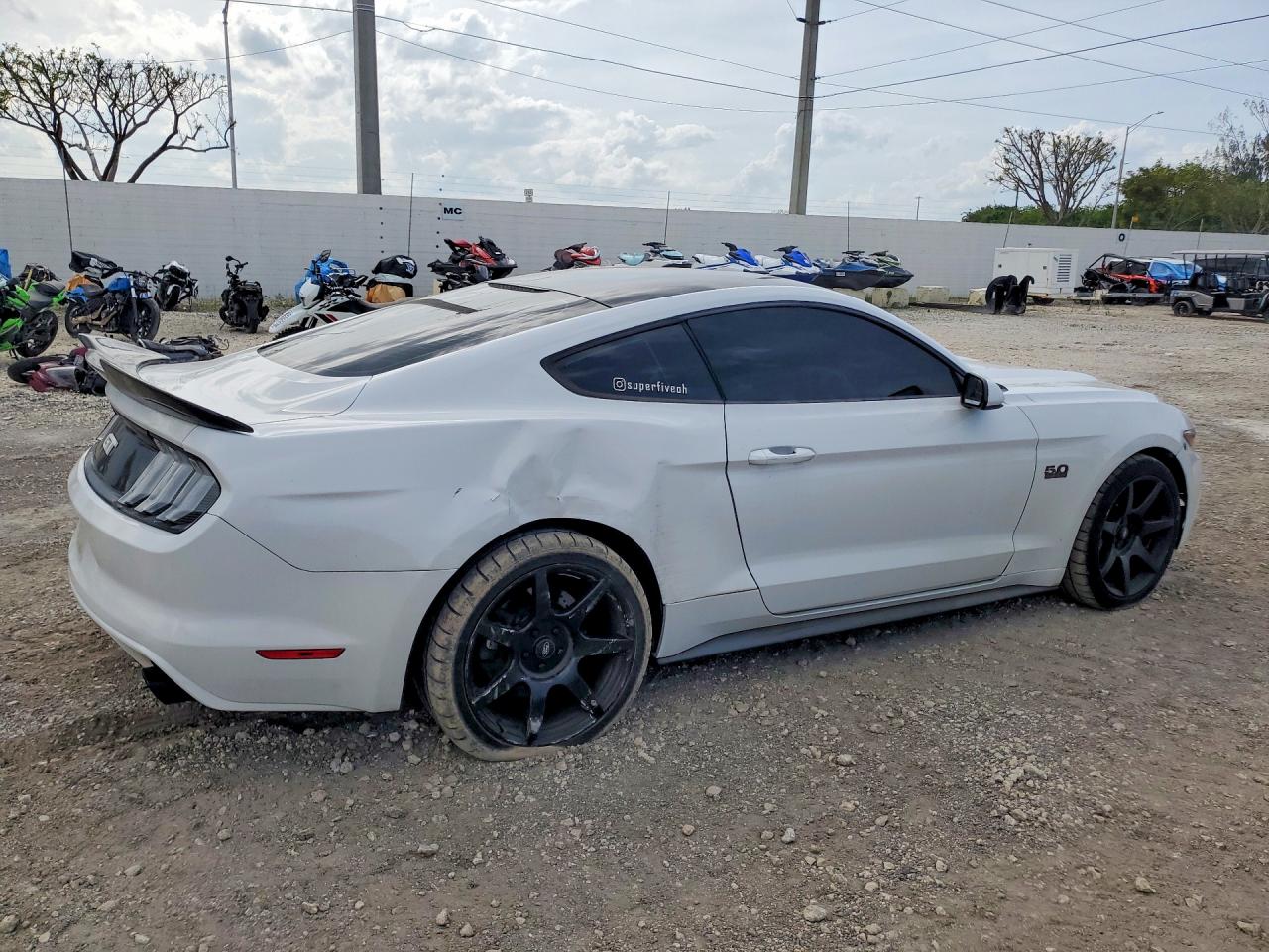 Ford Mustang Gt