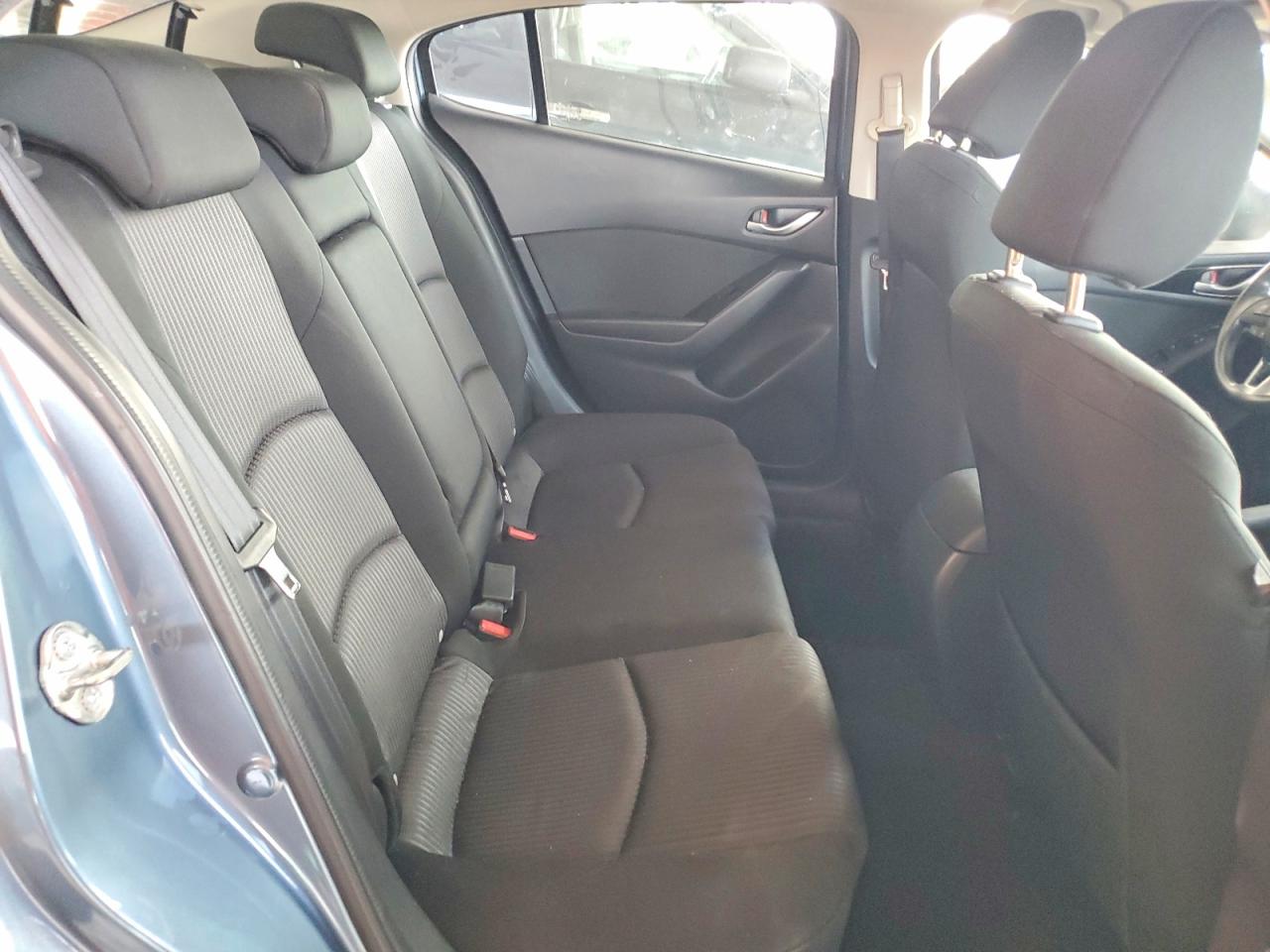 Mazda 3 Sport
