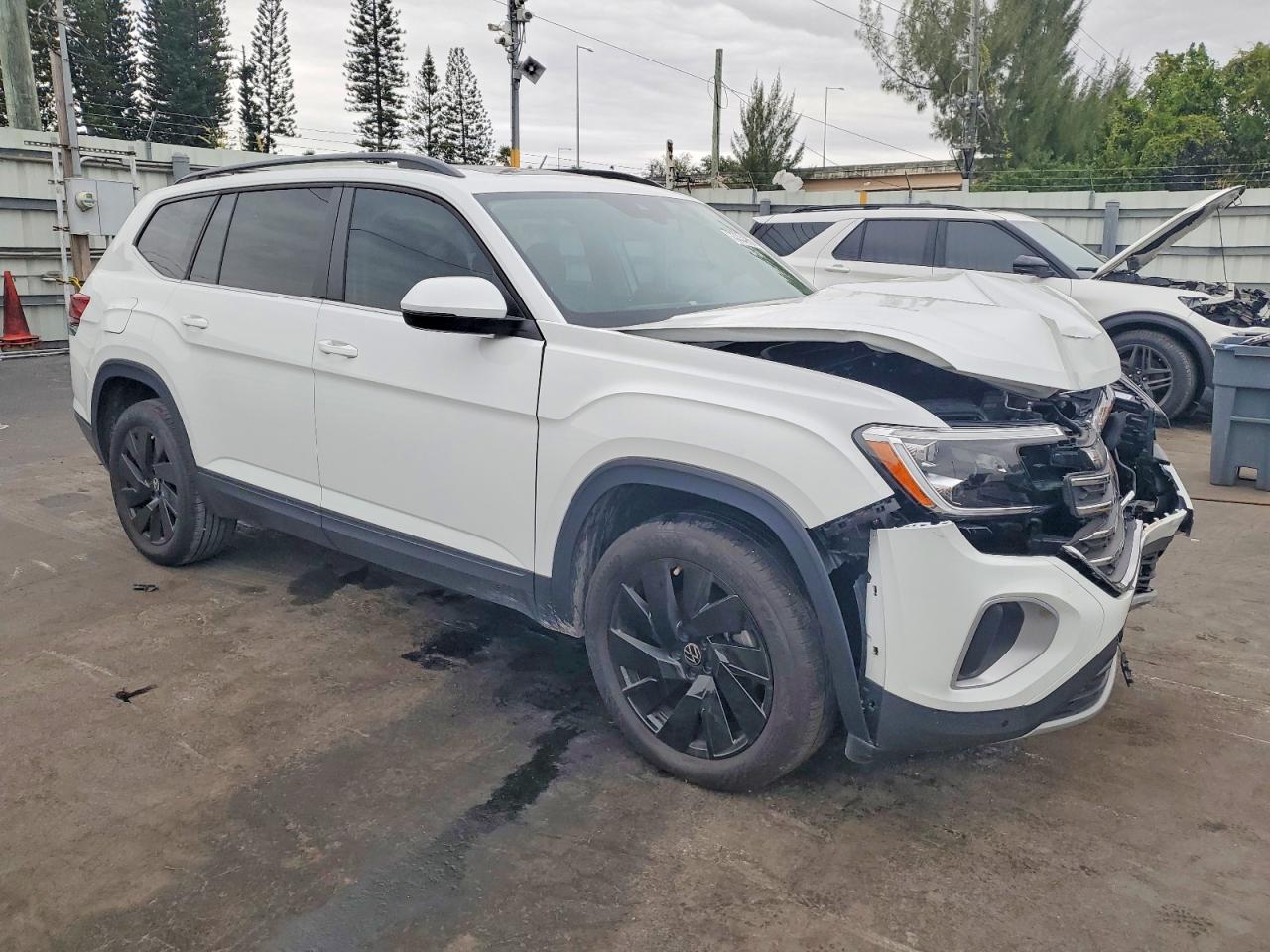 Volkswagen Atlas Se