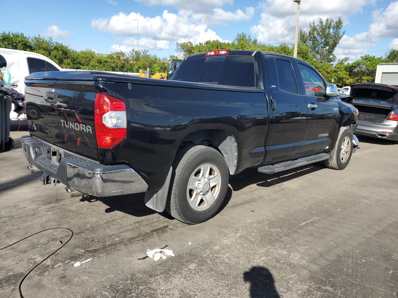 Toyota Tundra Sr5