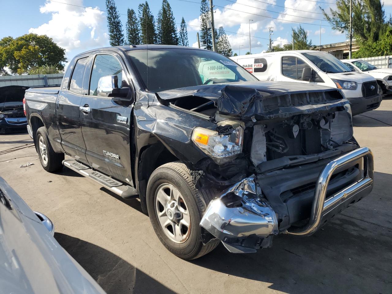Toyota Tundra Sr5
