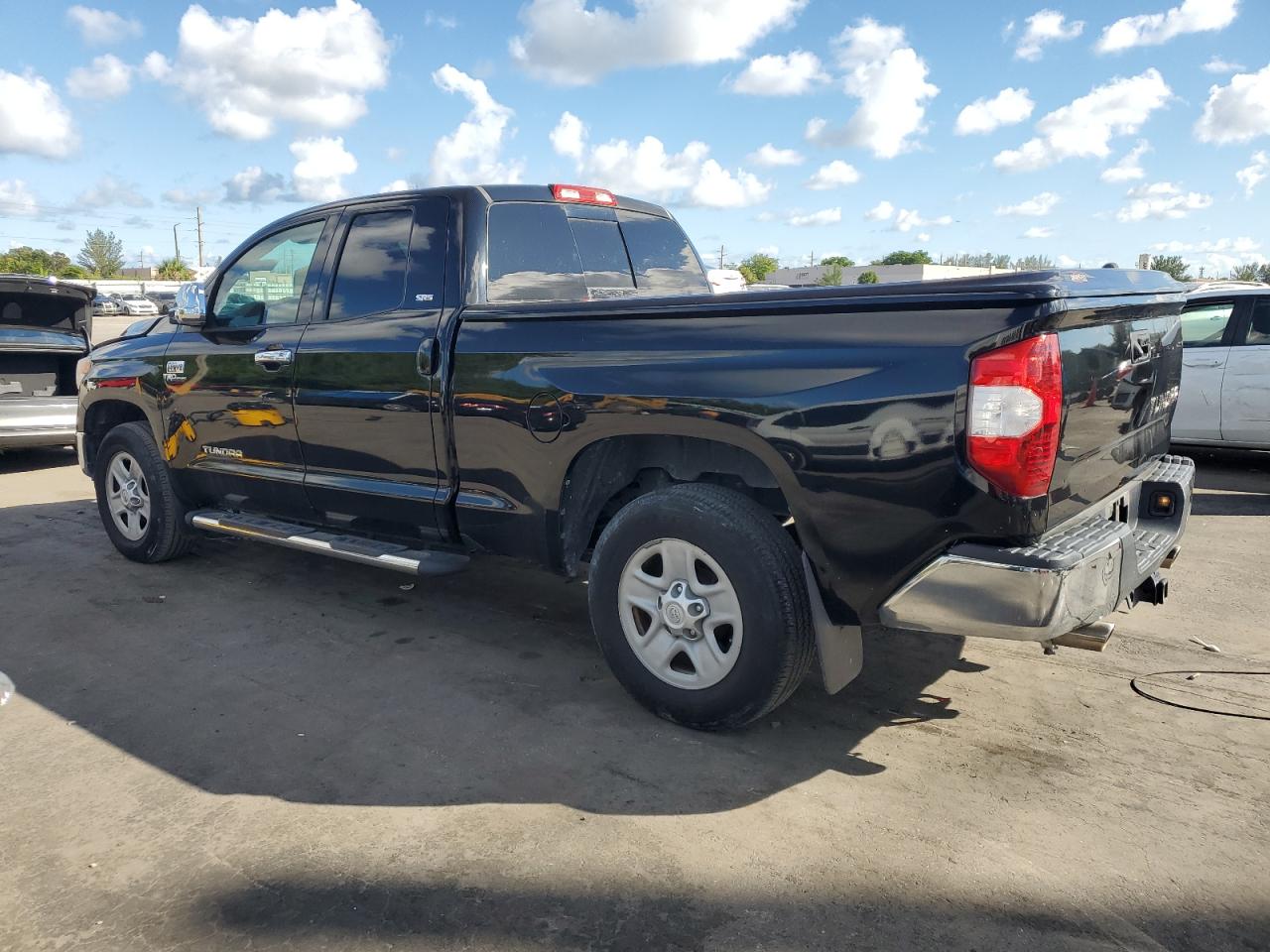 Toyota Tundra Sr5
