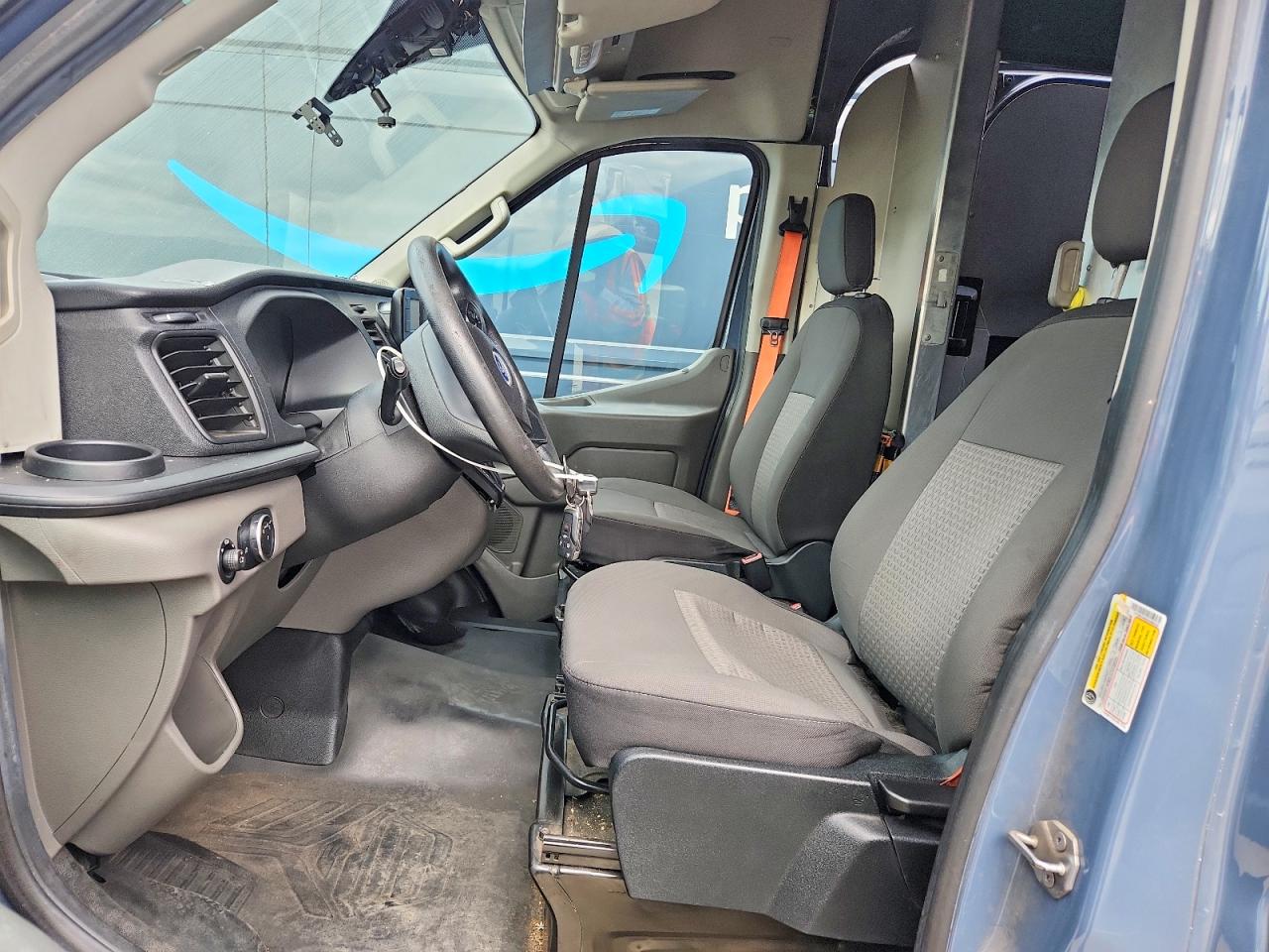 Ford Transit T-250