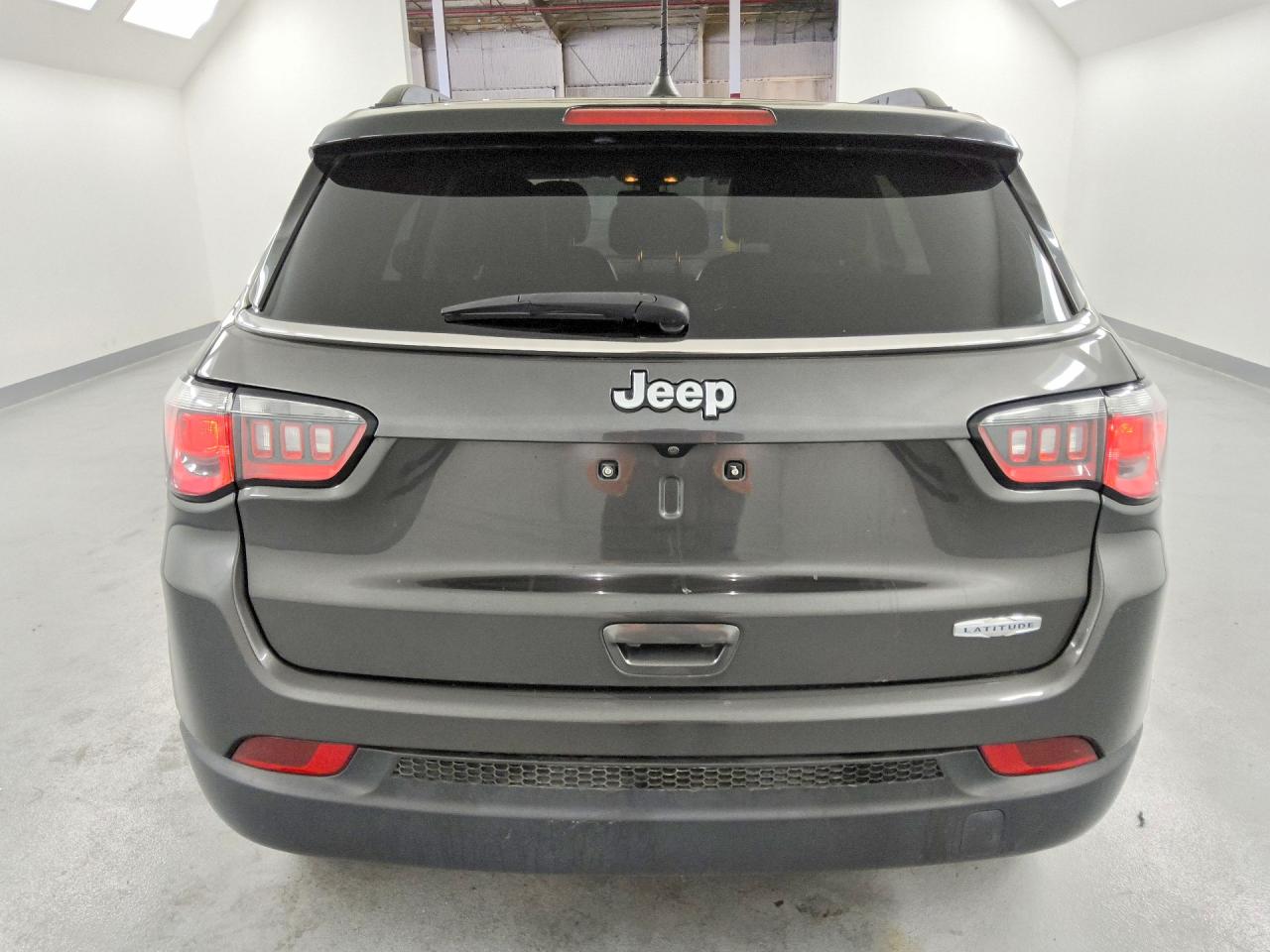 Jeep Compass Latitude