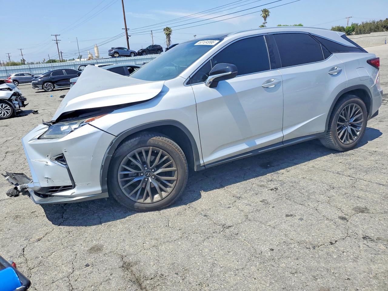 Salvage Lexus RX Image