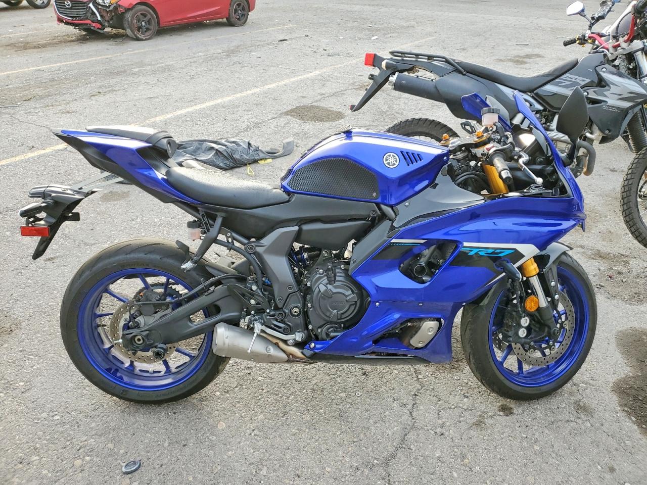 Salvage Yamaha Yzfr7 Image