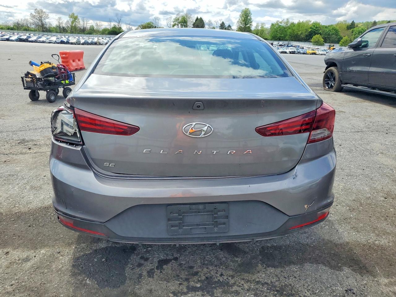 Hyundai ELANTRA Se