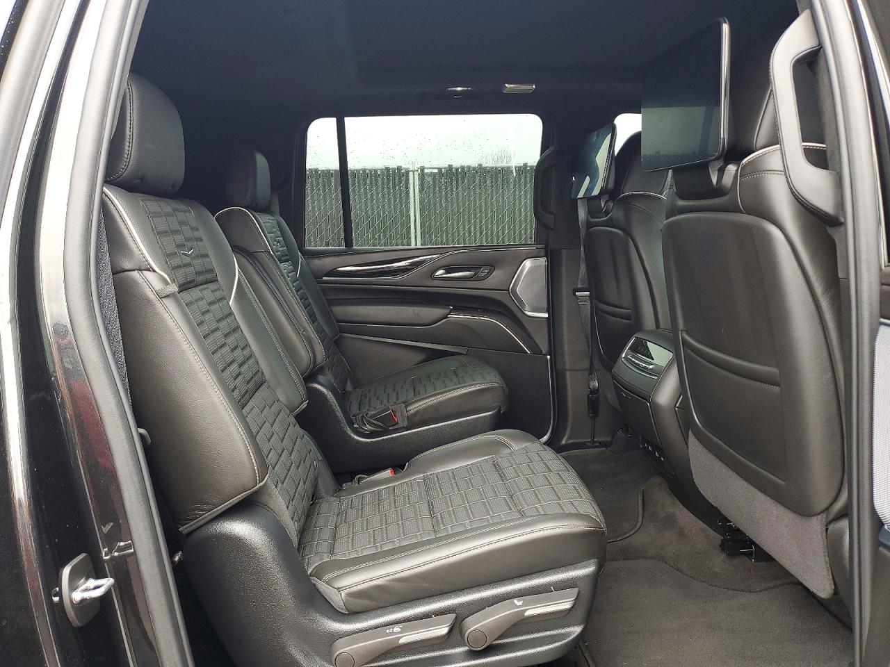 Cadillac Escalade Esv