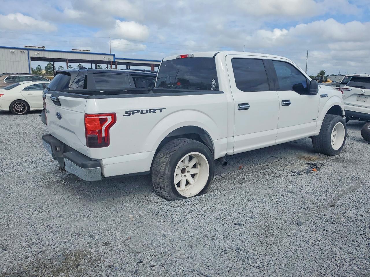 Ford F-150 Supercrew