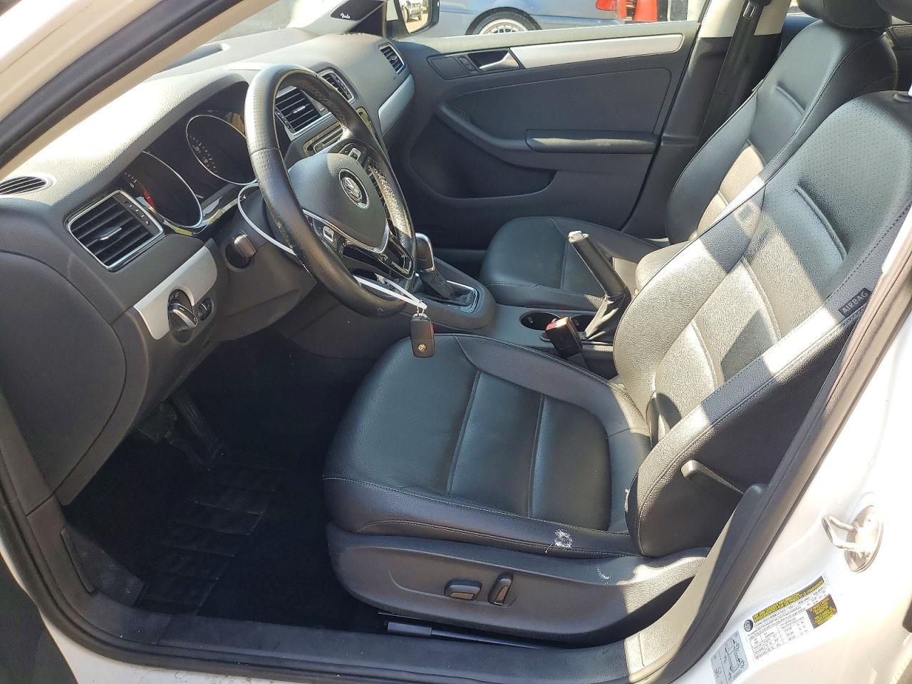 Volkswagen Jetta Sel