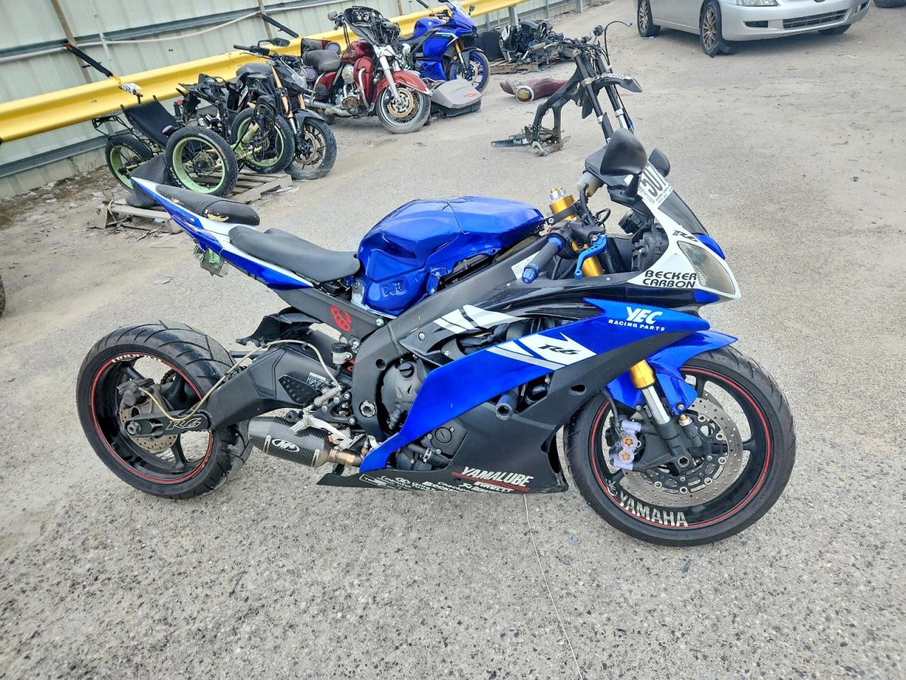Salvage Yamaha Yzf r6 C Image