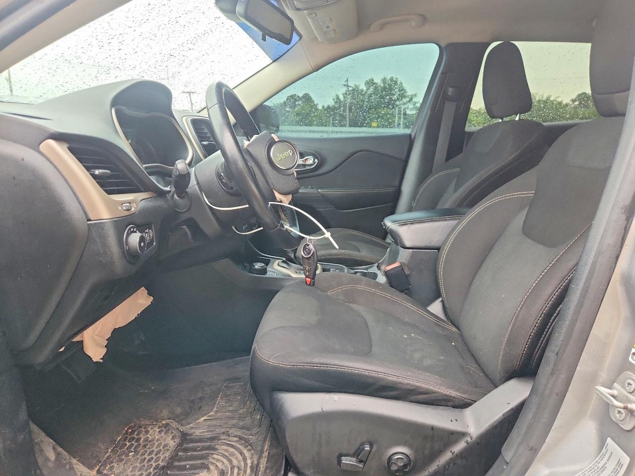Jeep Grand Cherokee Latitude