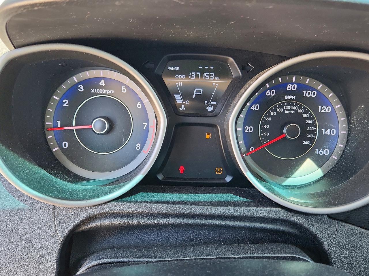 Hyundai ELANTRA Gs