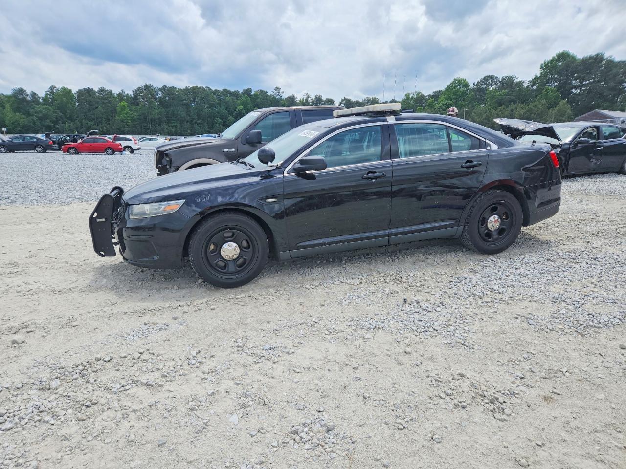 Salvage Ford Taurus Image