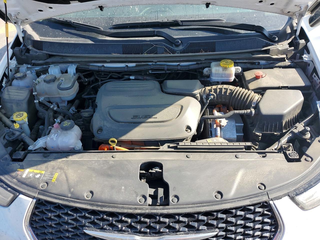 Chrysler Pacifica Hybrid Select