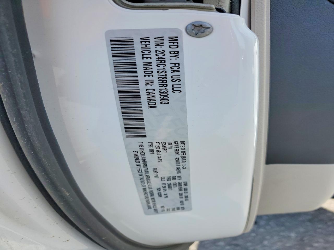 Chrysler Pacifica Hybrid Select