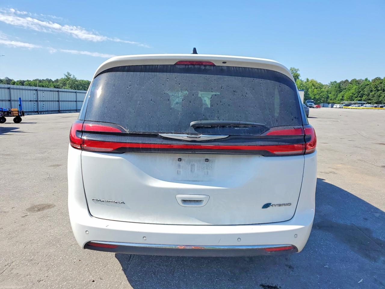 Chrysler Pacifica Hybrid Select